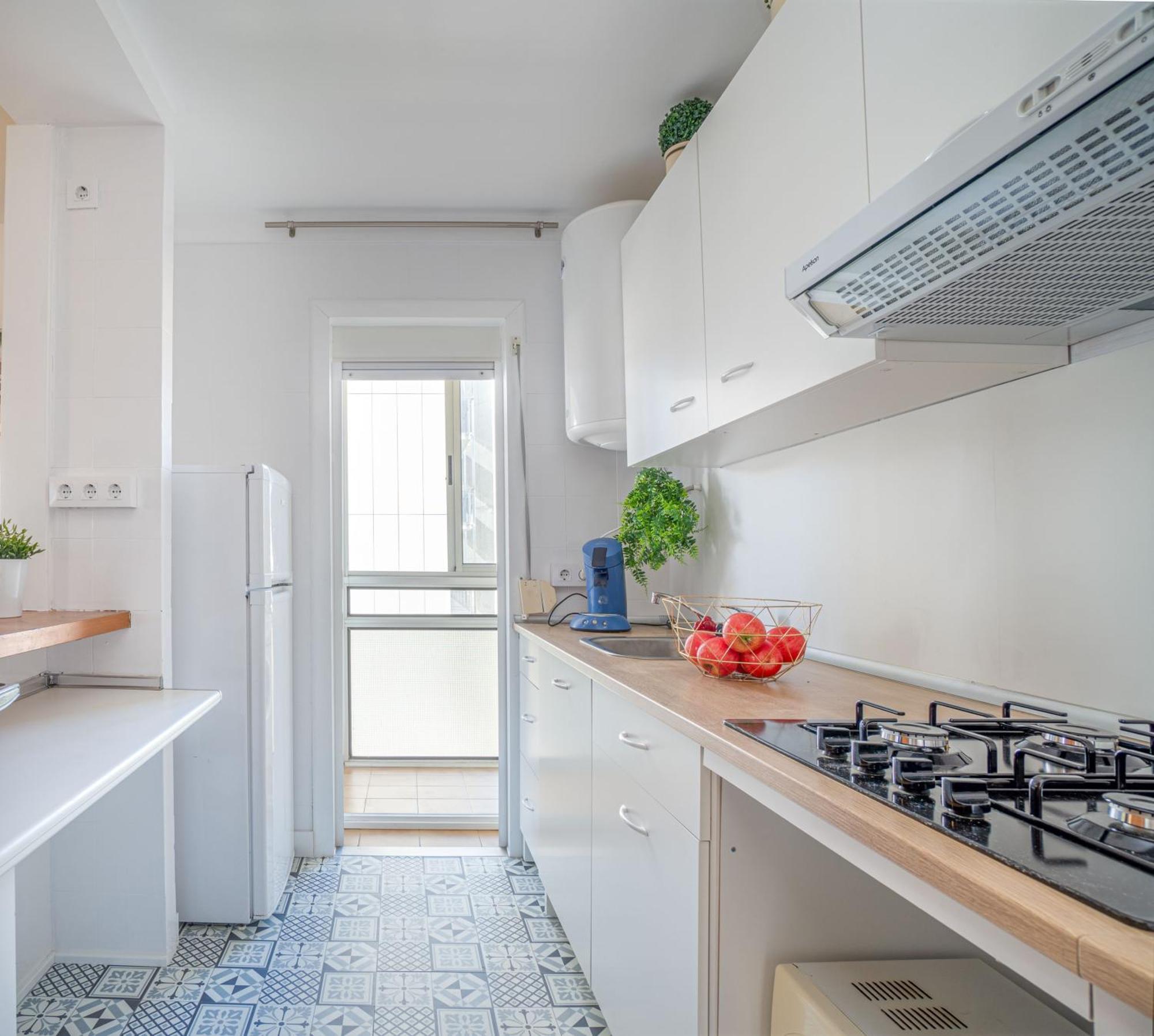 Est1-Spaciouss Appartment In The Beach, Bbq, Downtonwn, Parking, Fast Wifi Fibre Rosas Exterior foto