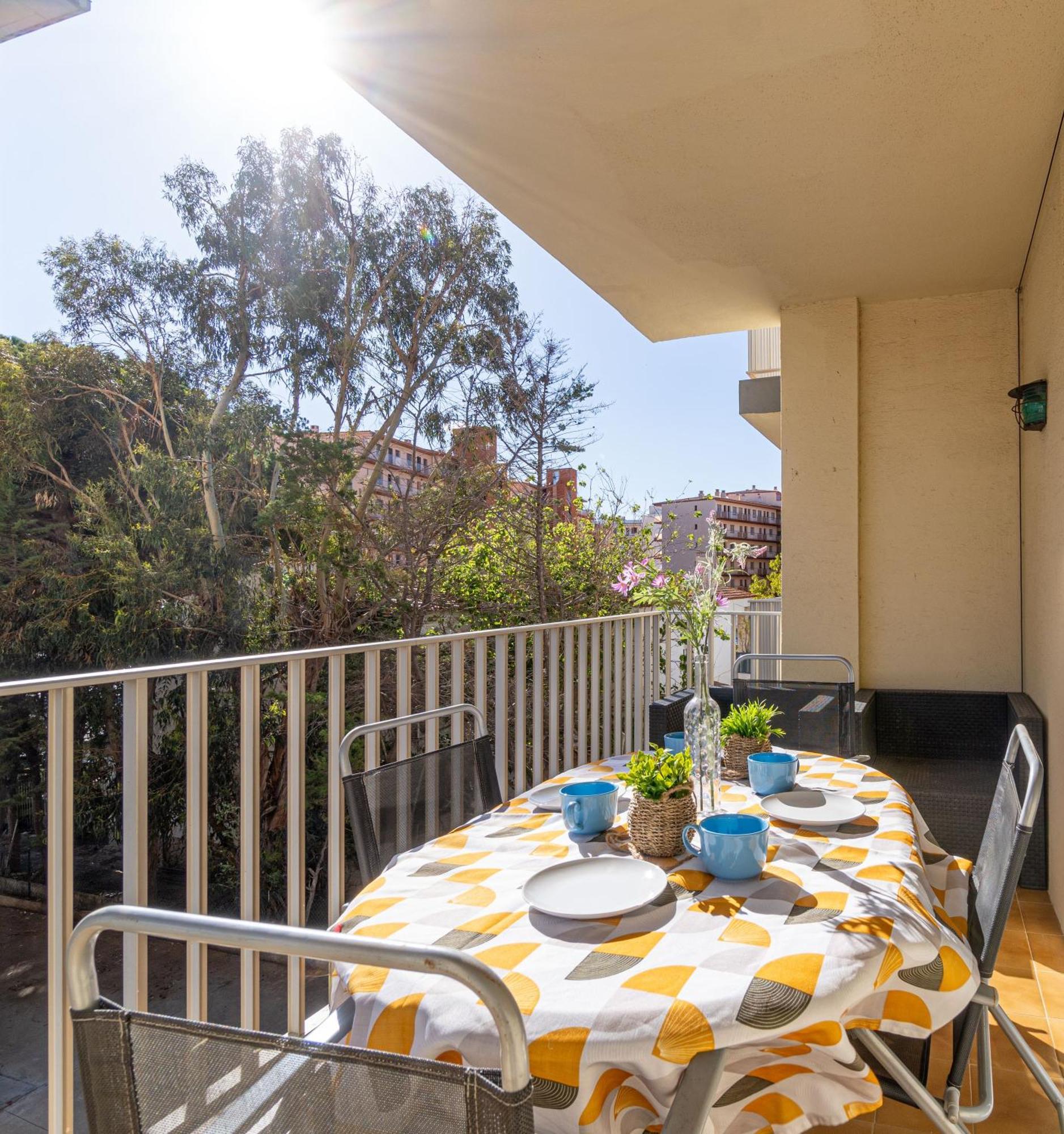 Est1-Spaciouss Appartment In The Beach, Bbq, Downtonwn, Parking, Fast Wifi Fibre Rosas Exterior foto
